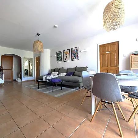 T3 Calme à Avec Terrasse Et Parking - Fr-1-309-443 Appartamento *